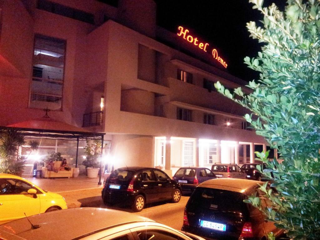 Hotel Demar Ольбия Экстерьер фото