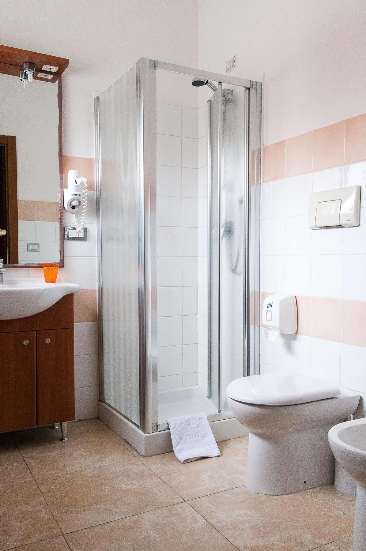Hotel Demar Ольбия Экстерьер фото